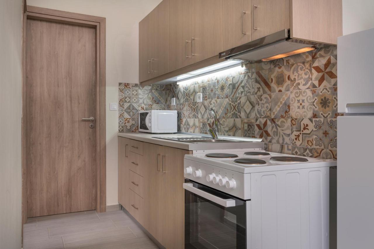 Sea Breeze Apartments コリンバリ エクステリア 写真