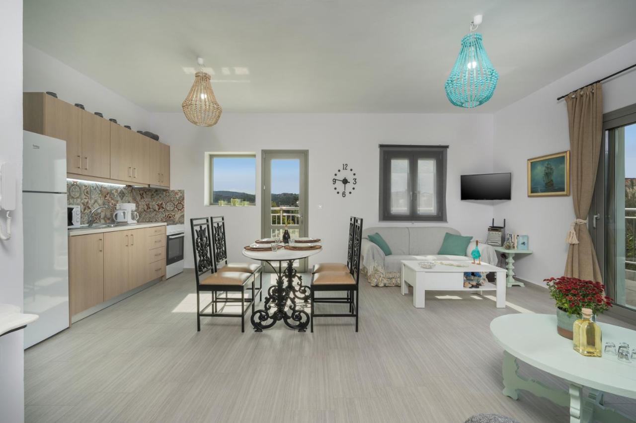 Sea Breeze Apartments コリンバリ エクステリア 写真
