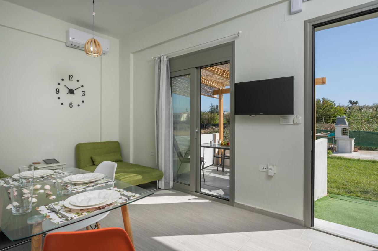 Sea Breeze Apartments コリンバリ エクステリア 写真